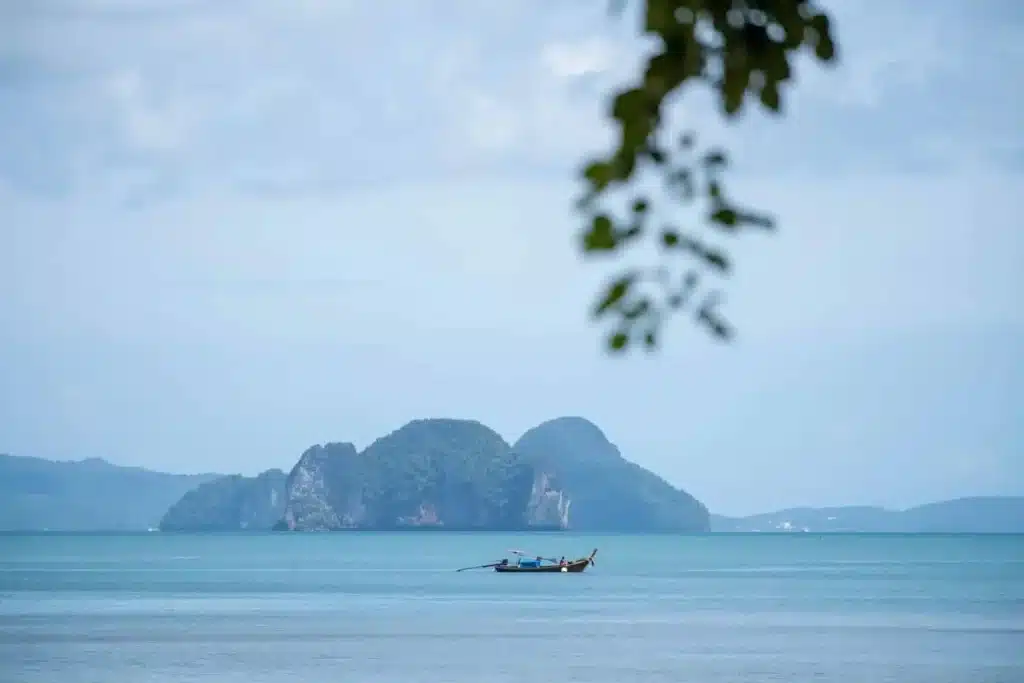 ที่เที่ยวรอบเกาะยาวน้อย