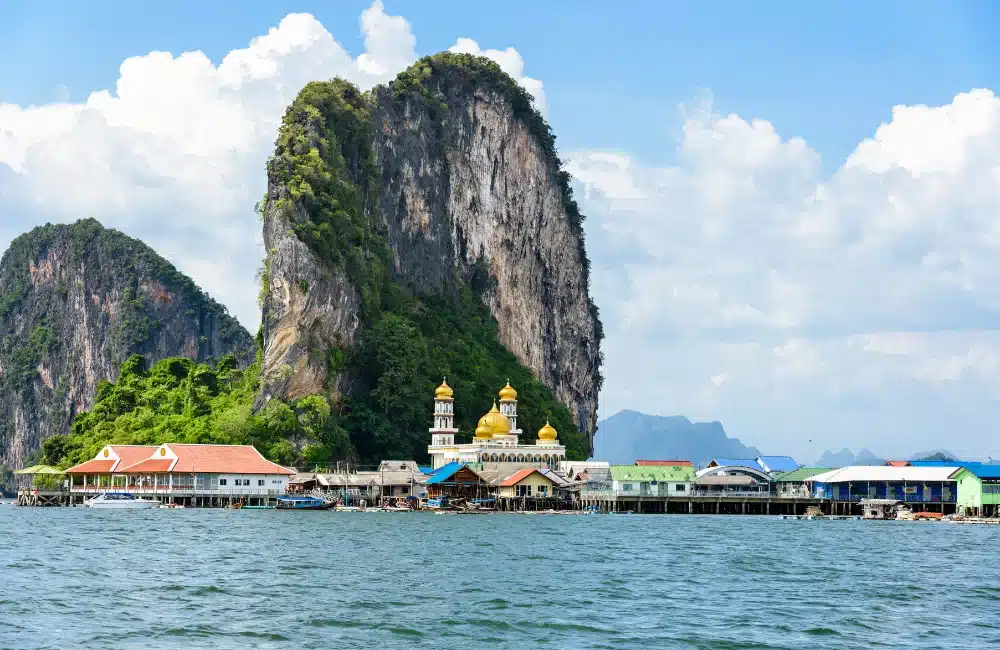 ชมธรรมชาติแห่งเกาะป่ากลางทะเลที่ อุทยานแห่งชาติอ่าวพังงา 7 6.เกาะปันหยี
